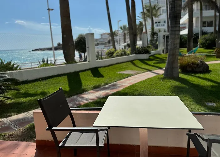 Apartamentos Playa Torrecilla